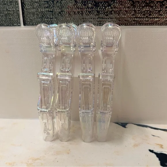 Mane All Grip, No Slip Holographic Alligator Clips - New/Unused - Picture 4 of 6